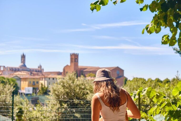 Small Group Tour to Siena & San Gimignano with Chianti Wine - FAQ