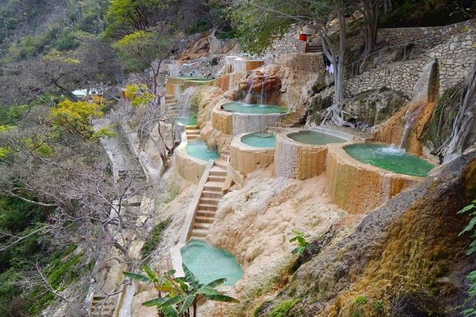 Small Group Tour to Tolantongo Caves From Mexico City - Tour Inclusions and Facilities