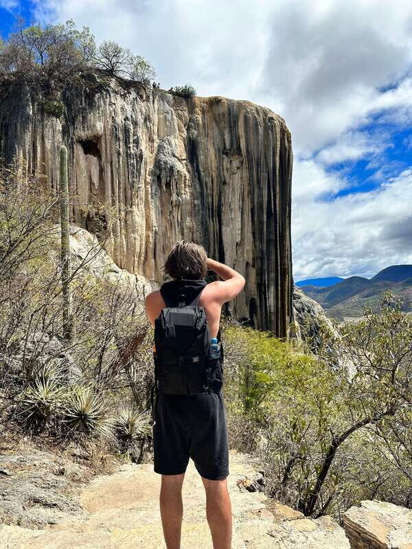 Small group tours: Hierve el Agua, Mezcal, Teotitlán, Mitla and Tule. - An overview of what this tour offers