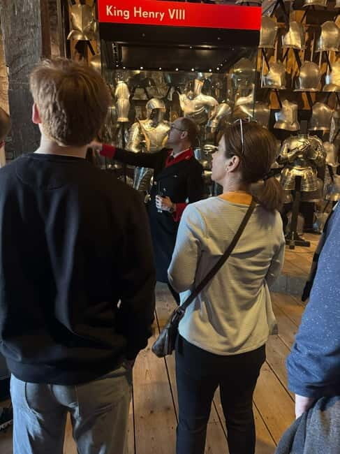 Small Group Tower of London, Crown Jewels & White Tower Tour - Authentic Experiences and Traveler Insights