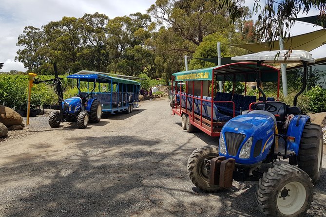 Small-Group Tractor Tour at Rayners Orchard From Melbourne - Orchard Experience