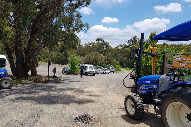 Small-Group Tractor Tour at Rayners Orchard From Melbourne - Booking Information
