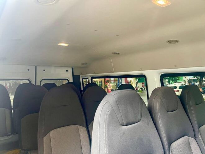 Small Group Transfer Hoi an / Da Nang to Hue - Direct Bus - Travel Tips