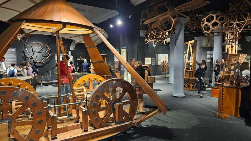 Small-Group Uffizi Museum and Leonardo Da Vinci Highlights - An In-Depth Look at the Tour Experience