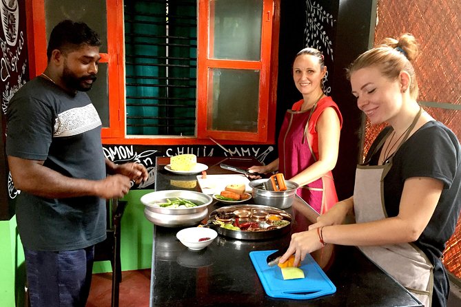 Small-Group Varkala Cooking Class in Old House  - Trivandrum - Experience Details