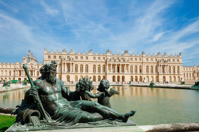 Small Group VIP Versailles Bike Tour From Paris With Kings Apartments Access - Inclusions and What To Expect