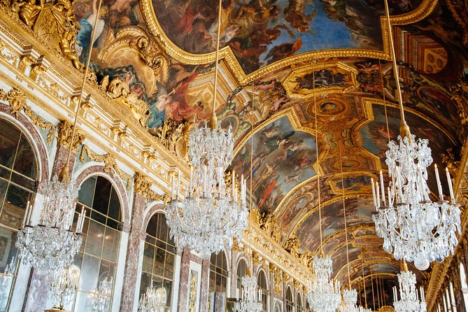Small Group VIP Versailles Bike Tour From Paris With Kings Apartments Access - Frequently Asked Questions