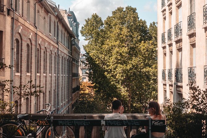 Small Group Walking Tour in Montmartre - Tour Details