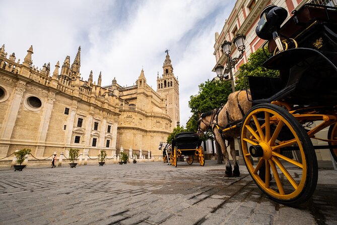 Small-Group Walking Tour of Monumental Seville - Capturing the Beauty of Seville
