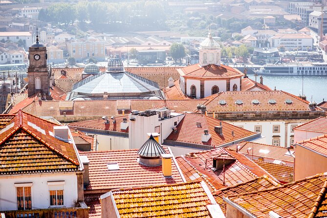 Small Group Walking Tour of Porto Old Town - Booking Information and Capacity