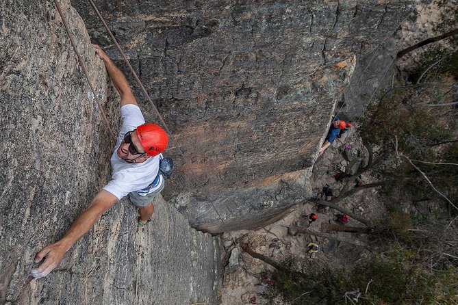 Small-Group Weekend Rock Climbing Adventure From Katoomba - Fitness Requirements and Age Restrictions