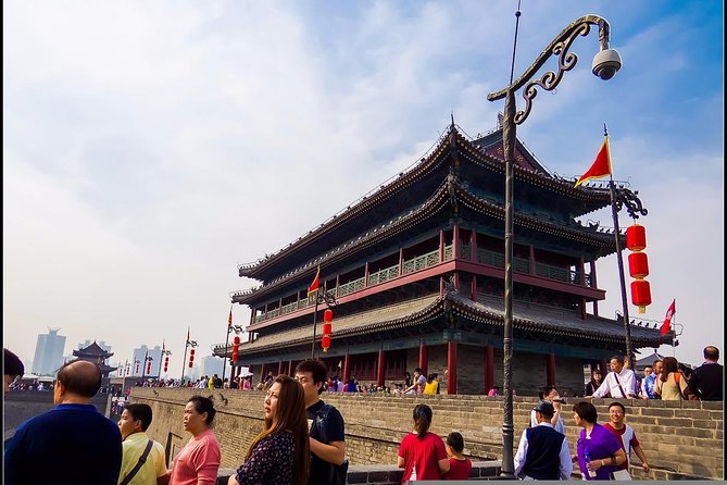 Small Group Xian Day Tour to Terracotta Army, City Wall, Pagoda & Muslim Bazaar - Tour Overview