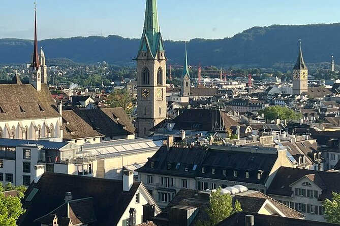 Small Group Zurich Walking Tour, Cruise and LINDT Factory - Visit to the LINDT Factory