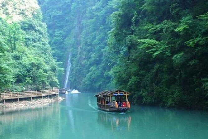 Small Group:3-Day Zhangjiajie Tianmen Mountains Discovery Tour - FAQs  