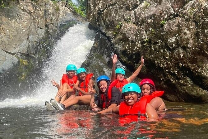 (Small Groups) El Yunque Adventure - Transportation Included - Tour Requirements and Restrictions
