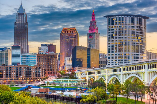 Smartphone-Guided Walking Tour of Downtown Cleveland Sights & Stories - Meeting and Pickup Information