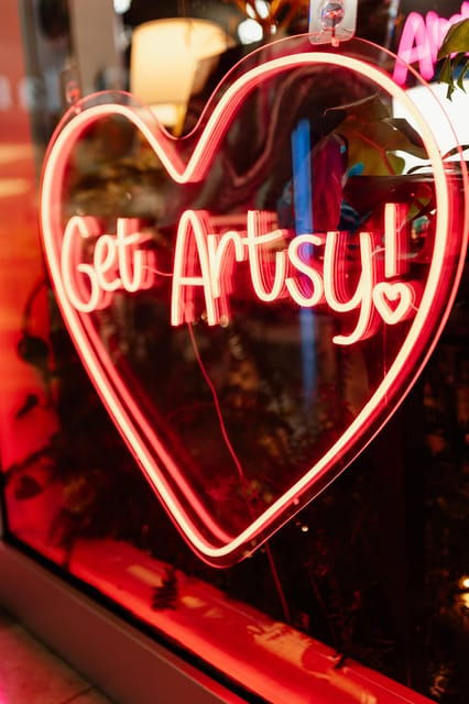 SMITH MOUNTAIN LAKE:HAWAII FLUID ART CLASS EXPERIENCE/CANVAS - Age Restrictions