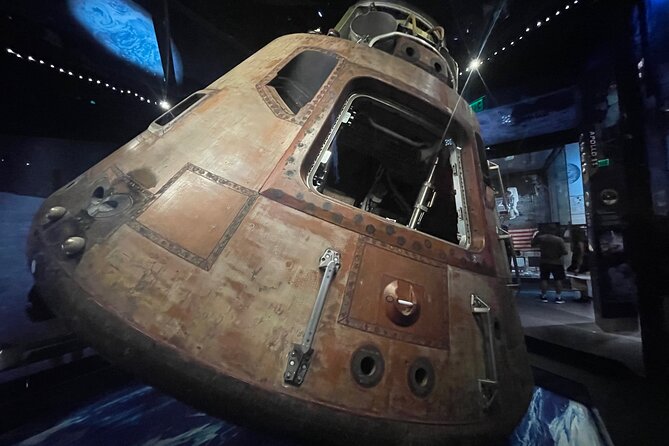 Smithsonian Highlights Tour and National Air & Space Museum Entry - Exploring the National Air & Space Museum