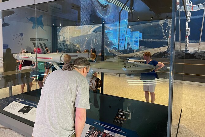 Smithsonian Highlights Tour and National Air & Space Museum Entry - The Sum Up