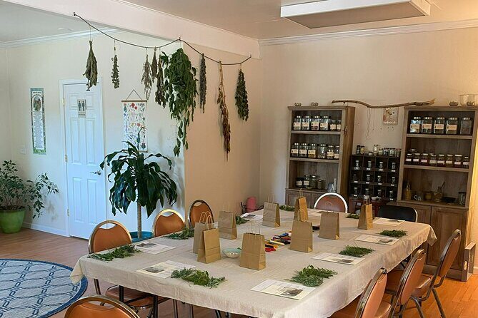 Smoke Bundle Making Workshop near Asheville - A Closer Look at the Smoke Bundle Making Workshop