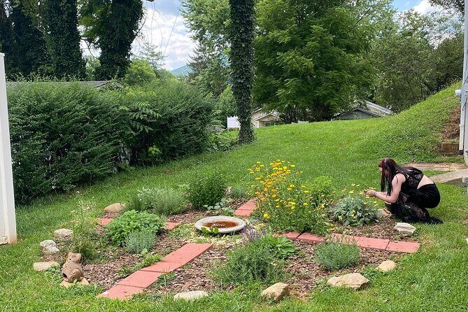 Smoke Bundle Making Workshop near Asheville - FAQ