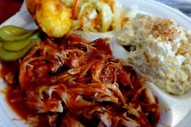 Smokehouse Secrets: A Birmingham BBQ Adventure - Must-Try Smokehouse Dishes