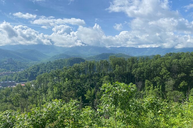 Smoky Mountains Roaring Fork Guided Sightseeing Tour by Jeep - Meeting and Pickup Information