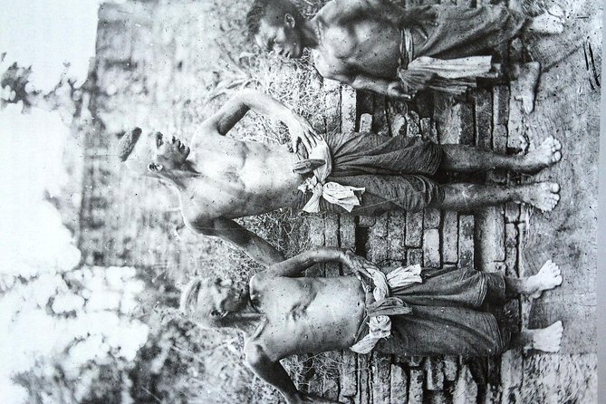 Snap! Sensational & Unique Show ! Back To Cambodian Archives - Location and Description