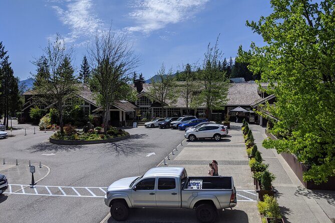 Snoqualmie Falls & Mountain Magic: Private Half-Day Escape - A Detailed Look at the Tour Experience  