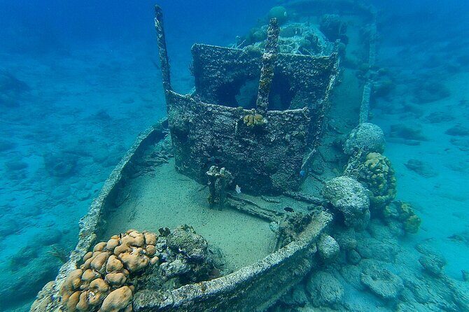 Snorkel boat trip: Sunken ship, old dutch fort & spanish bay - An In-Depth Look at the Snorkel Boat Trip