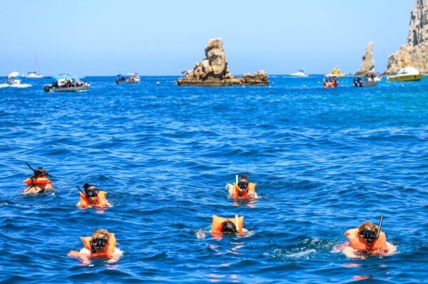 Snorkel Fun and Visit the Famous Arch + Food- Cabos SL - Frequently Asked Questions