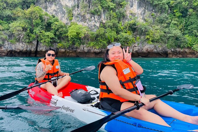 Snorkeling and Kayaking Tour at Hong Islands From Krabi - Customer Reviews and Ratings