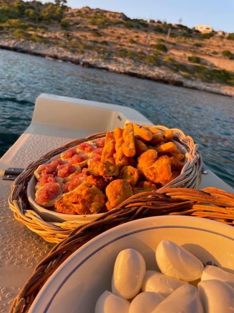 Snorkeling and Tour on Boat to the Caves of Salento - Snorkeling Highlights