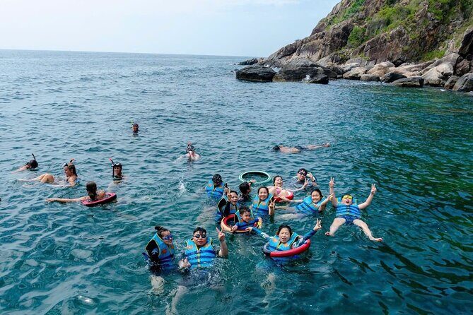 Snorkeling, Cocktails, Music Band and Cruise Nha Trang Tour - Good To Know