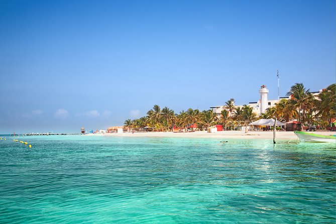 Snorkeling in Isla Mujeres, Luxury Sailing - The Sum Up