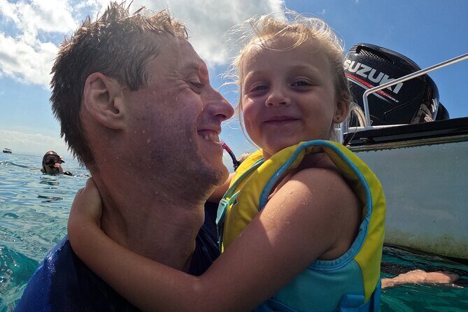 Snorkeling With Manta Rays in Nusa Penida and 4 Other Spots - The Sum Up