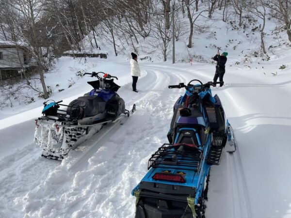 Snow Play, Sleds, Retro Snowmobiles - Frequently Asked Questions