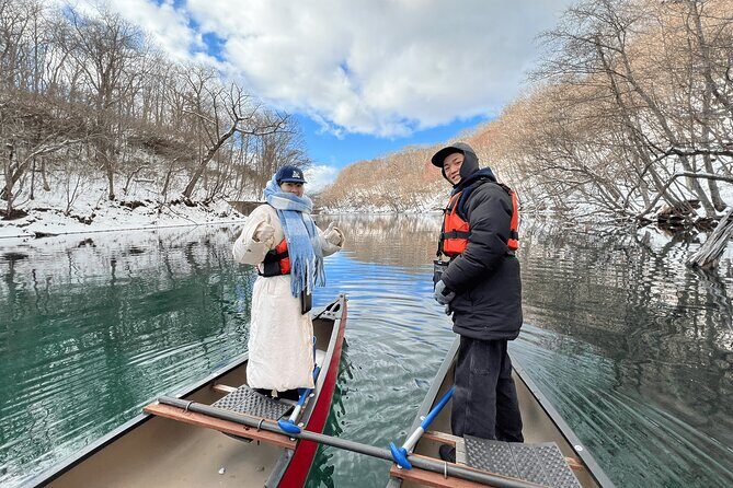 Snow View Private Canoeing on Lake Shikotsu - An Authentic Winter Canoe Adventure on Lake Shikotsu