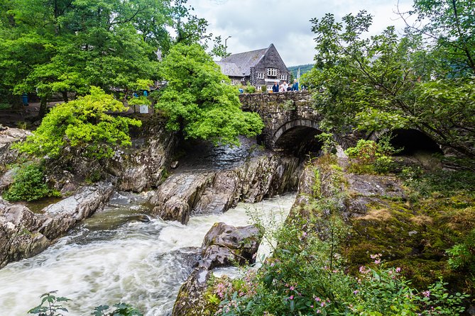 Snowdonia & Chester Day Tour From Manchester Including Admission - Positive Reviews and Praises
