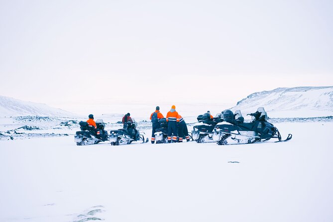 Snowmobiling on Eyjafjallajökull - Guided Tour in the Wilderness