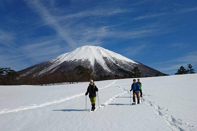 Snowshoe Tour - Accessibility and Recommended Participants