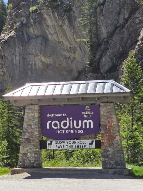 Soak & Explore: Radium Hot Springs and Kootenay Park Tour - An In-Depth Look at the Tour Itinerary and Highlights