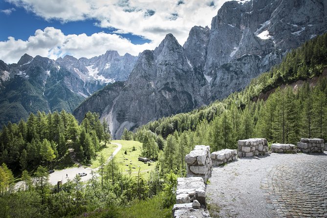 Soča Valley Tour & Kranjska Gora Valley Tour - Itinerary Details
