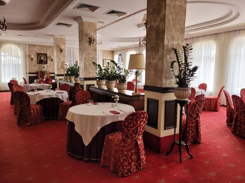 Sochaczew: Vodka, Liqueur, or Tincture Tasting Experience - What to Expect During the Tour