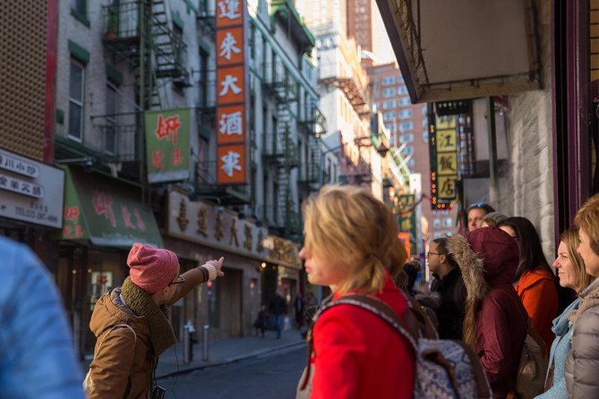SoHo, Little Italy, and Chinatown Walking Tour in New York - Positive Reviews of Tour Guides