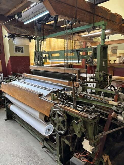 Soierie Vivante's weaving workshops : tours and demos - Good To Know