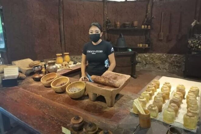 Sol: Uxmal, Kabah, and Chocolate Museum Tour - Cultural Experience