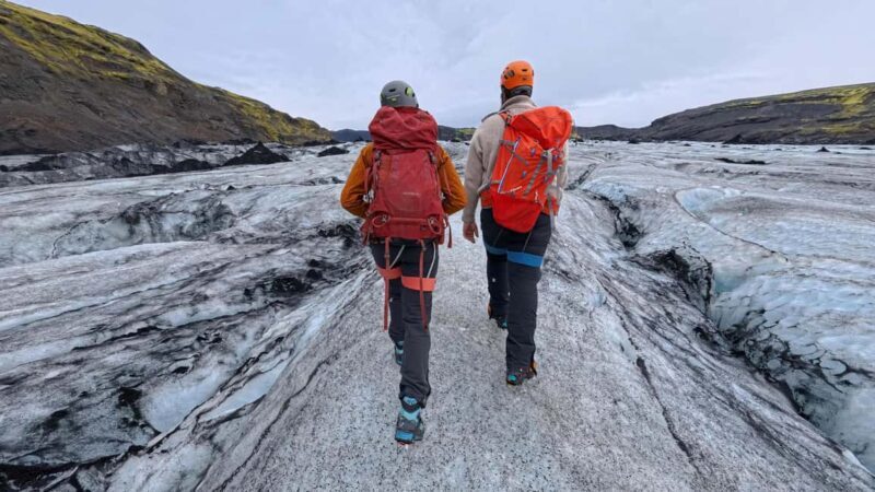 Sólheimajökull: Glacier Hike and Ice Cave Tour - The Experience in Detail