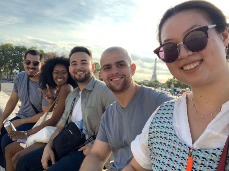 Solo Travelers Meetup & Explore Fun, Great Bars in Paris - Experience Highlights