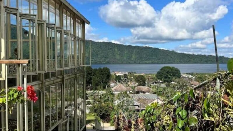 Solo travelers North Bali temple & waterfall in luxury van - An In-Depth Look at the North Bali Day Trip